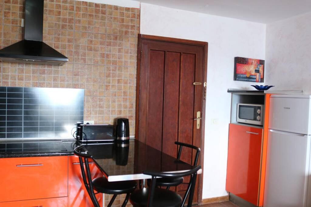 Apartment On The Beach And Ocean Sounds Fasnia Buitenkant foto